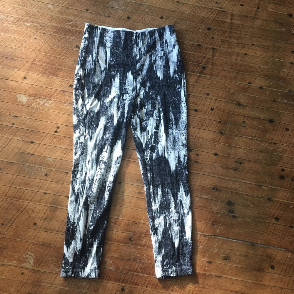Lysse snakeskin print athletic shape wear leggings